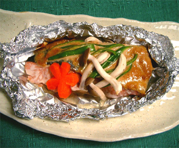 秋鮭の味噌マヨホイル焼き